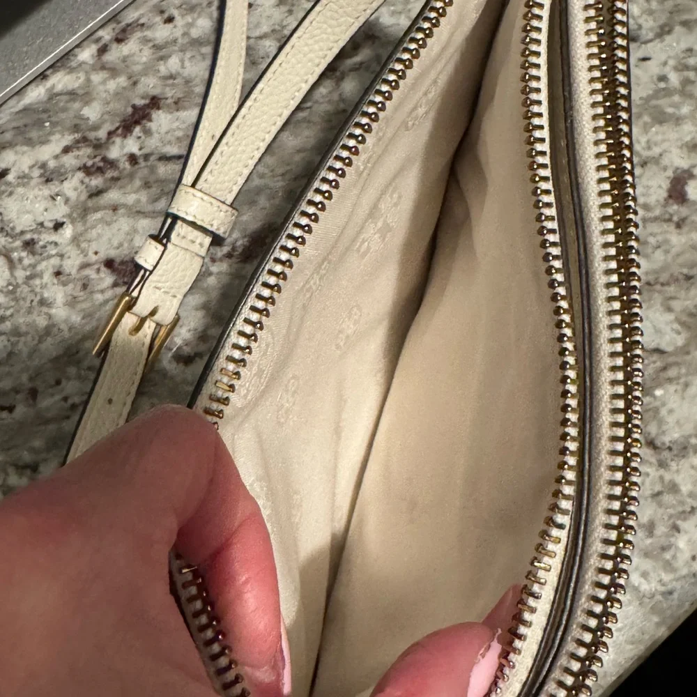 Tory Burch Blake Cream Crossbody Bag - Picture 5 of 9